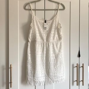 🔥SALE🔥 BNWT H&M White Lace mini dress